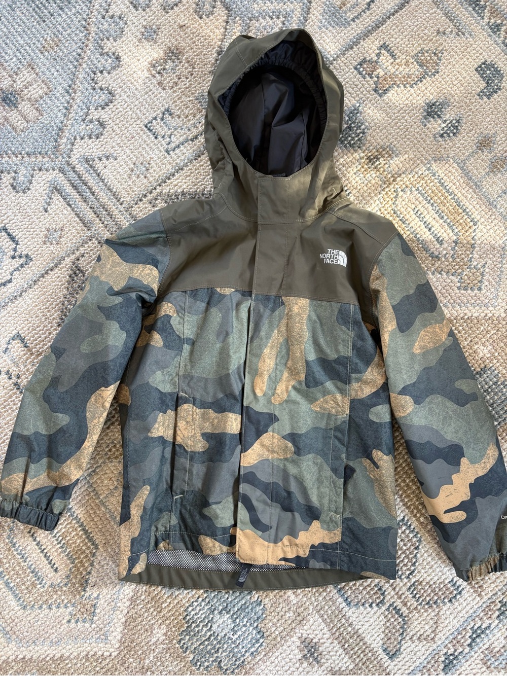 The North Face Kids' Camo Waterproof Jacket - XS